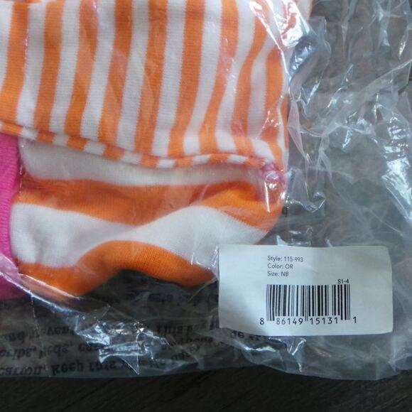 Carter's Striped Bodysuit‎ Crab Design Girls NB Orange Pink Outfit Sleep & Play - Picture 3 of 4